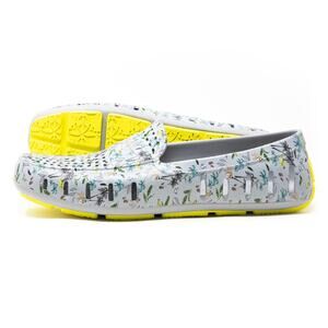 Floafers Men's‎ Size 9 Waterproof EVA Foam Loafers Elephant Print EUC